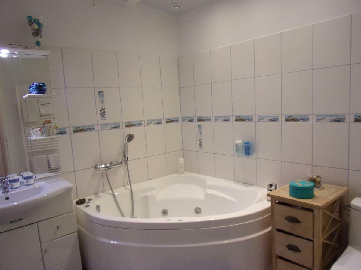 Appartamento Les Roches De Coigne Sainte-Anne-sur-Vilaine Esterno foto